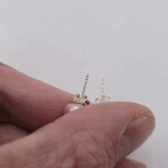 Sterling Silver Pink Pearl Cute Stud Earrings A3115 - Picture 3 of 5
